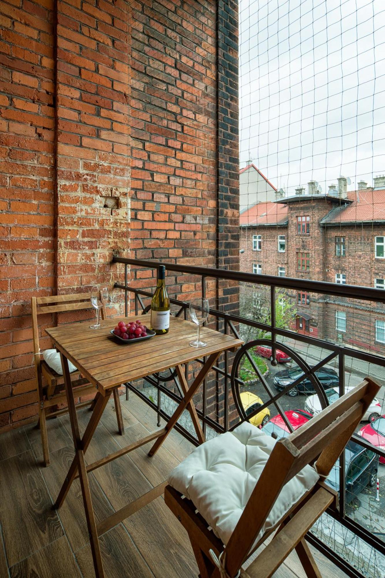 Discover Krakow Apartments - Lubicz St - Loft - Next To Main Station, Ac Luaran gambar