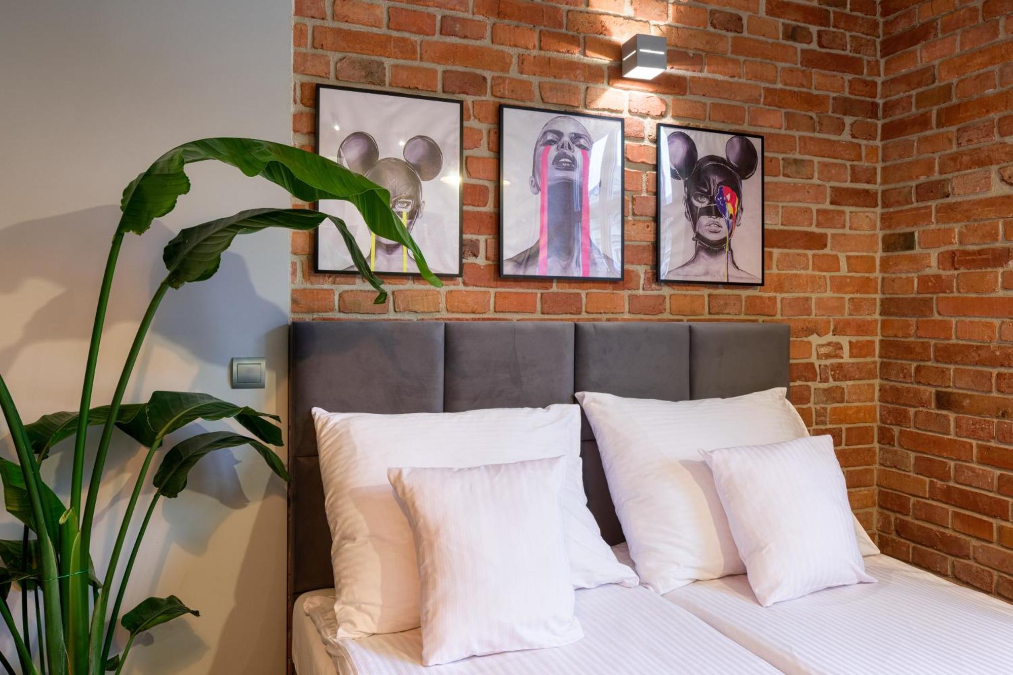 Discover Krakow Apartments - Lubicz St - Loft - Next To Main Station, Ac Luaran gambar